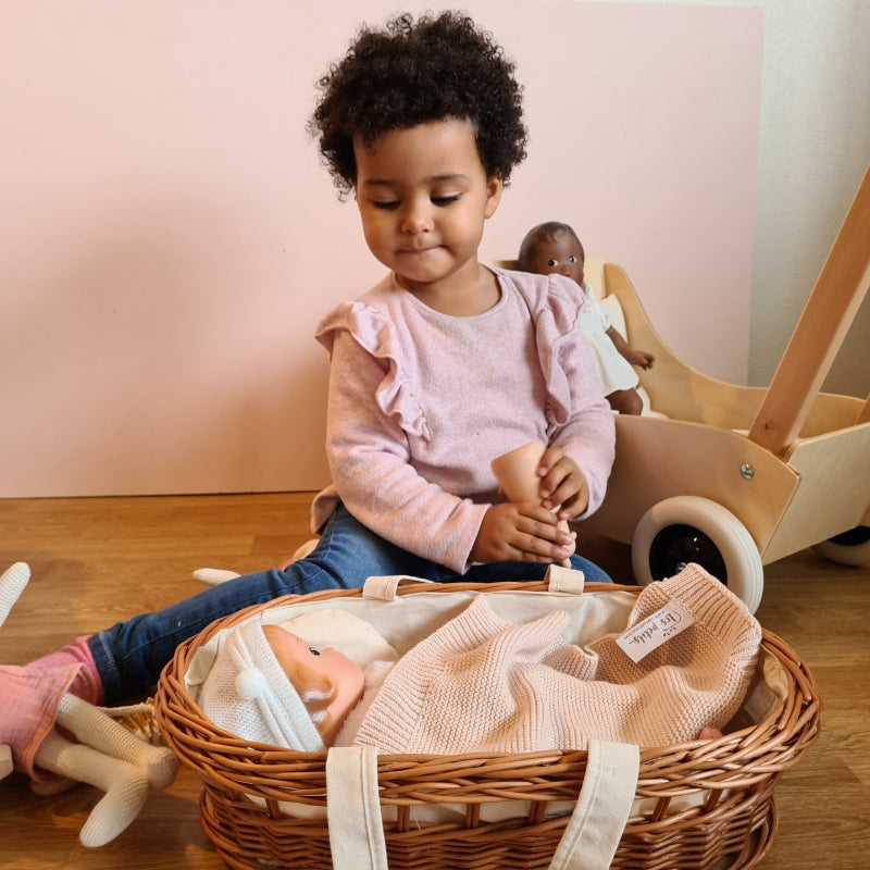 Wicker Carry Cot